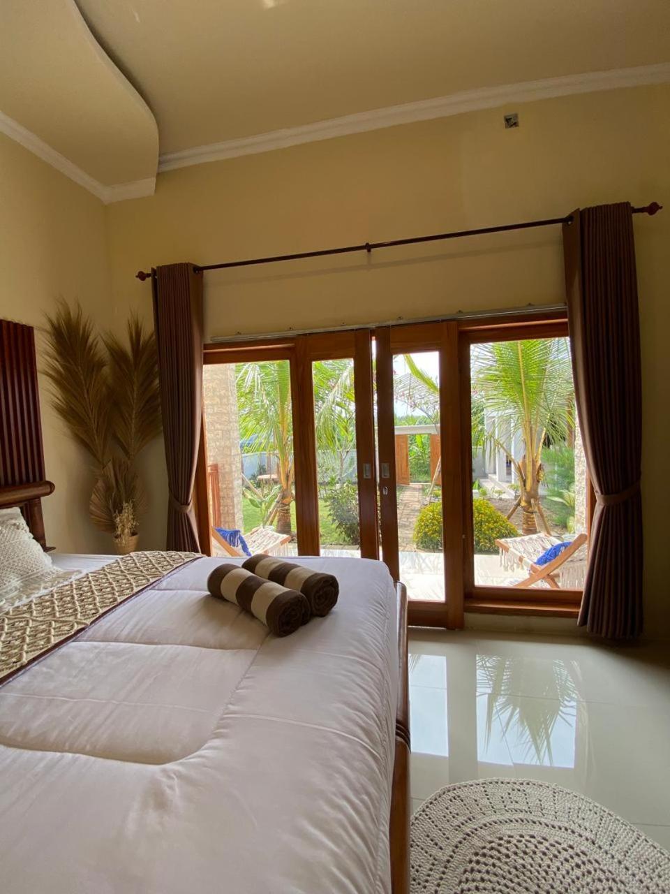 Sumbul View Surfcamp Hotel Airsatang Bagian luar foto