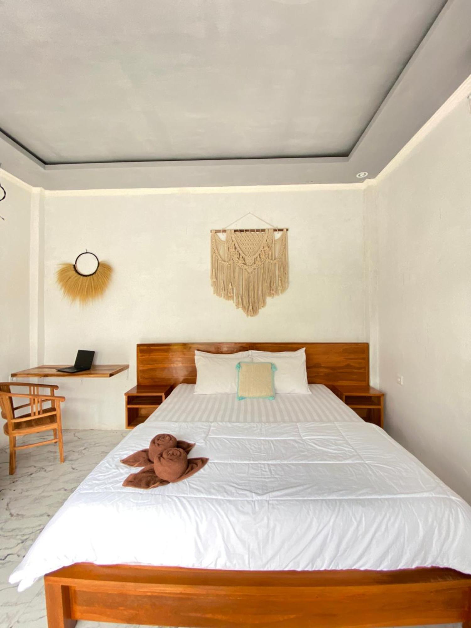 Sumbul View Surfcamp Hotel Airsatang Bagian luar foto